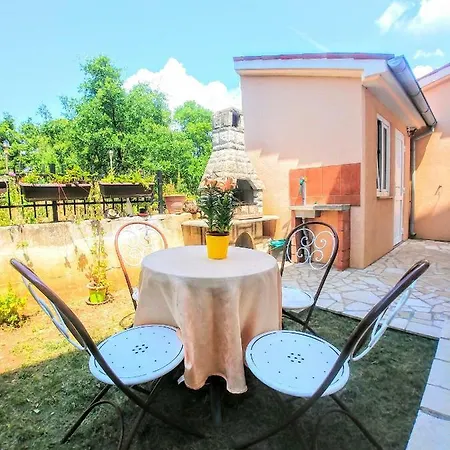 Apartment Family Style Pula